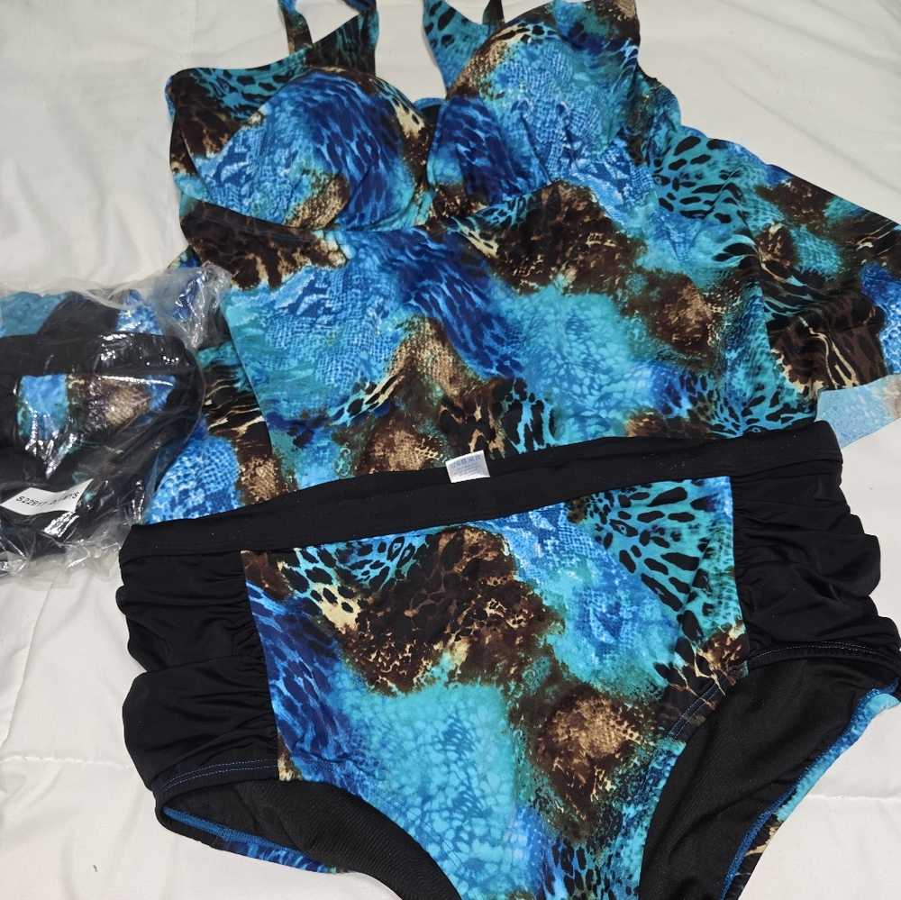 VENUS Blue and Black Patterned Tankini Set Swimsuit
